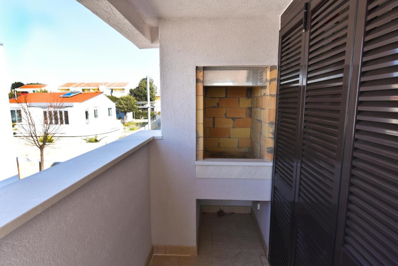 Apartmani Astrado بيتريتْشاني المظهر الخارجي الصورة