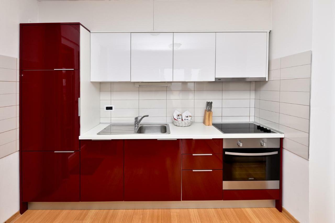 Apartmani Astrado بيتريتْشاني المظهر الخارجي الصورة