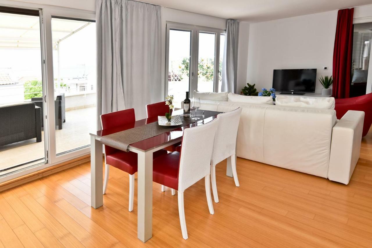 Apartmani Astrado بيتريتْشاني المظهر الخارجي الصورة