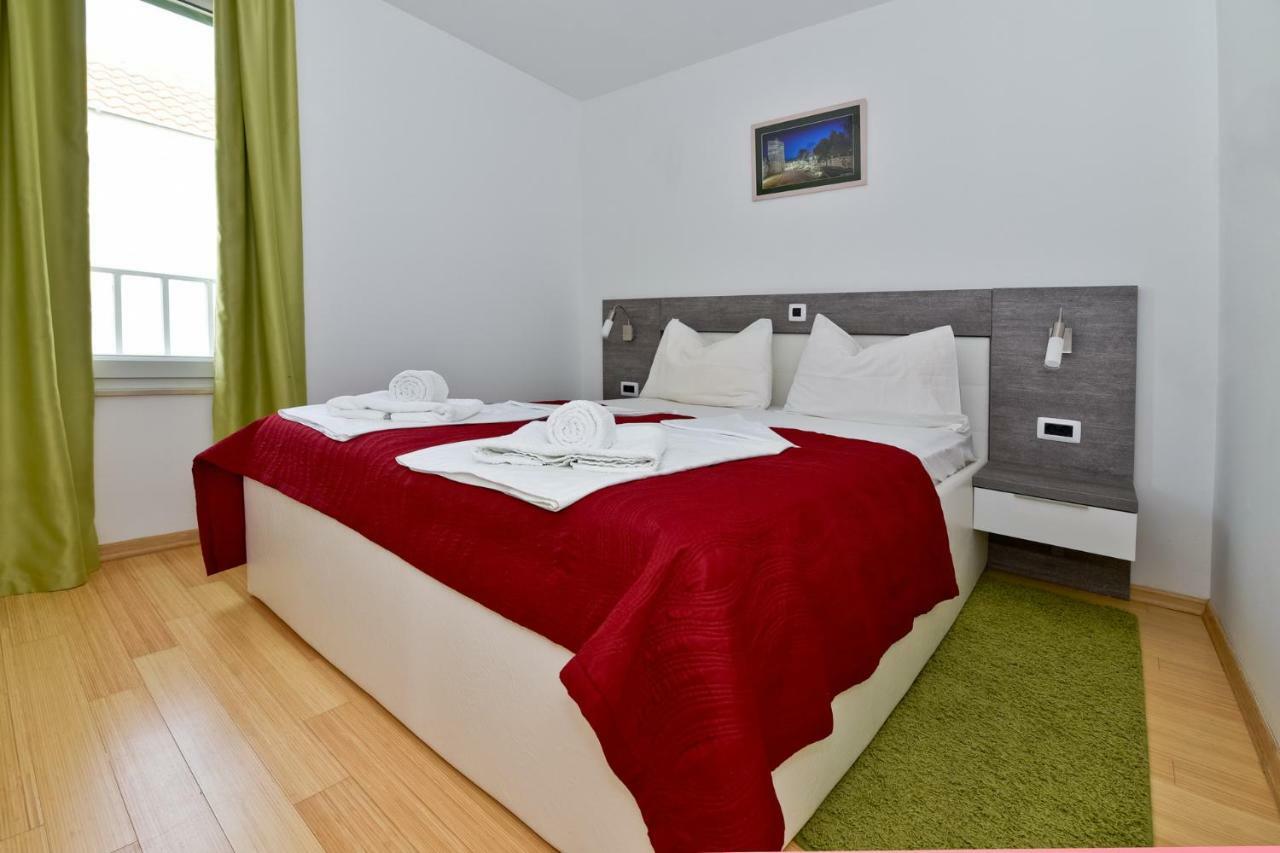 Apartmani Astrado بيتريتْشاني المظهر الخارجي الصورة